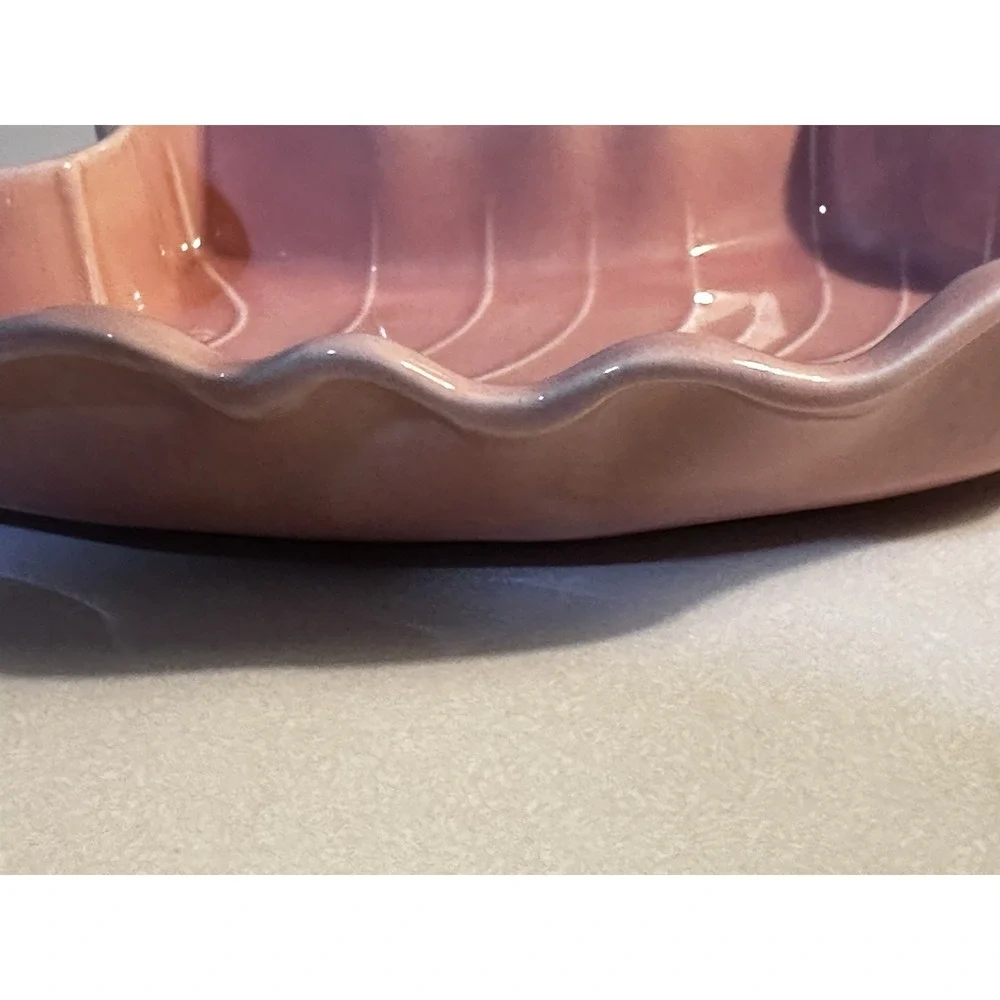 Vtg USA Pottery Pink Ceramic Leaf Shaped Decorative Midcentury Modern Dish